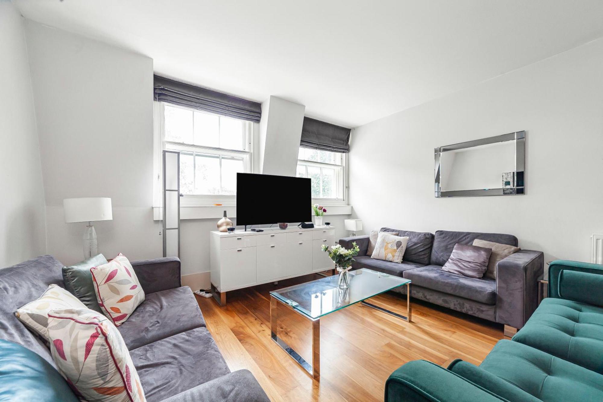 Deluxe Holborn Two Bedroom Apartment Londres Exterior foto